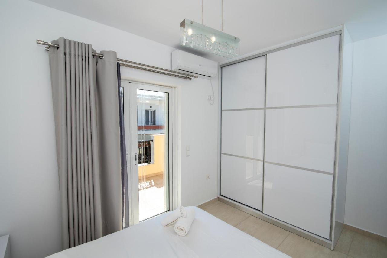 Mary'S Luxury Apartment Elaia. Eliá Lakoníasz Kültér fotó